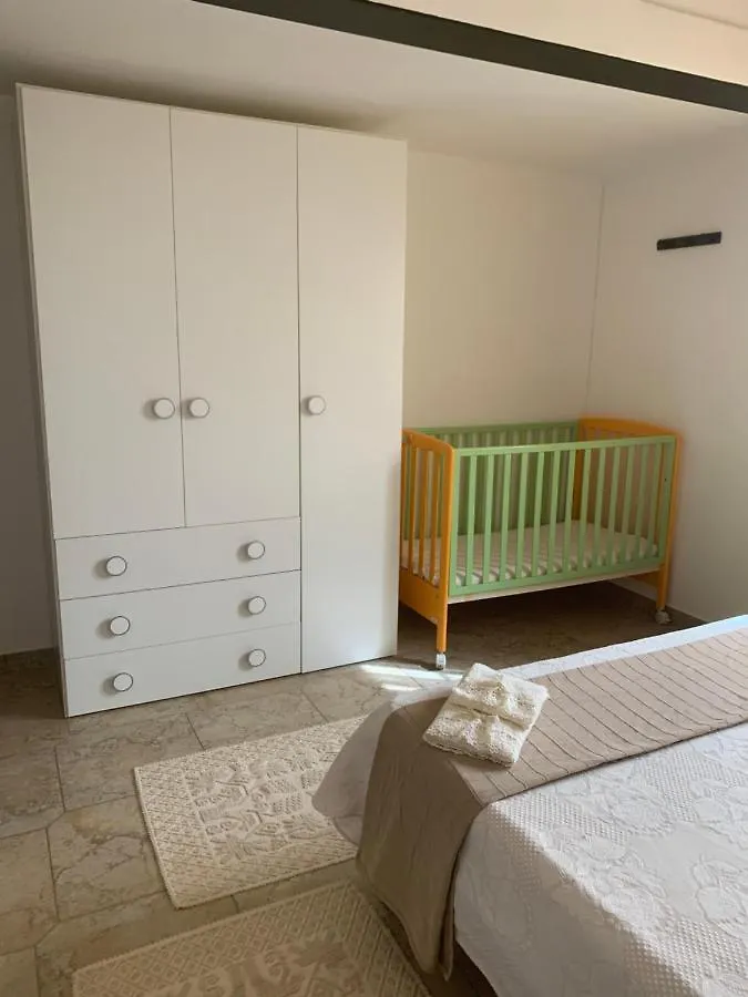 בית כפרי בית הארחה אורוסיי 	Casa Nerelie'S איטליה