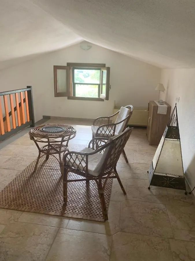 Hostal Casa Nerelie'S Orosei 0*,